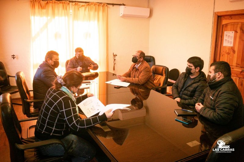 Dan a conocer nuevo diseño del Registro Civil en Las Cabras