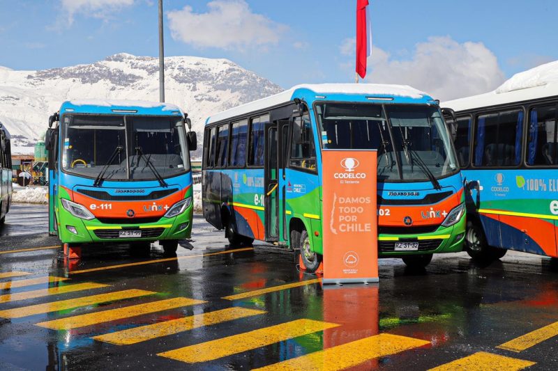 Presentan nuevos buses eléctricos de El Teniente