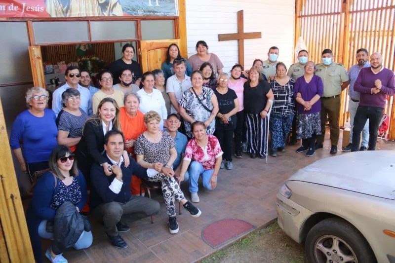 Vecinos de El Guindal más cerca de tener terminada por completo la Capilla del sector