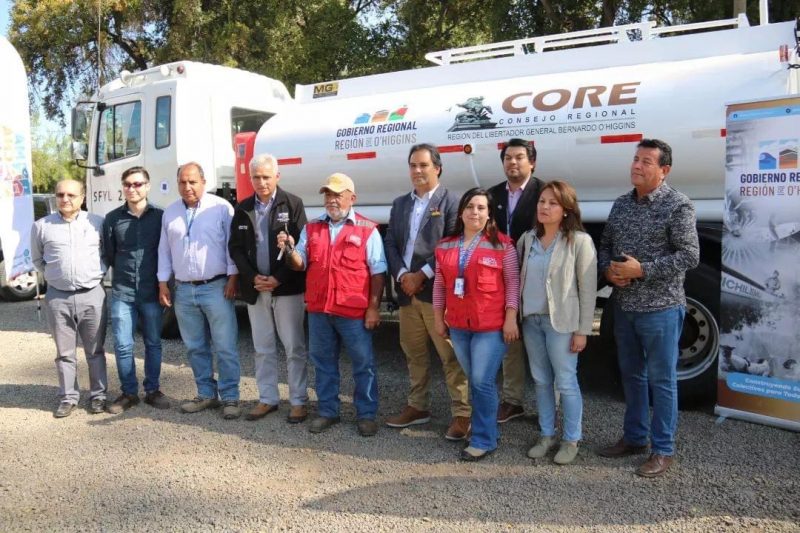 Machalí recibe camión aljibe con capacidad de 10 mil litros