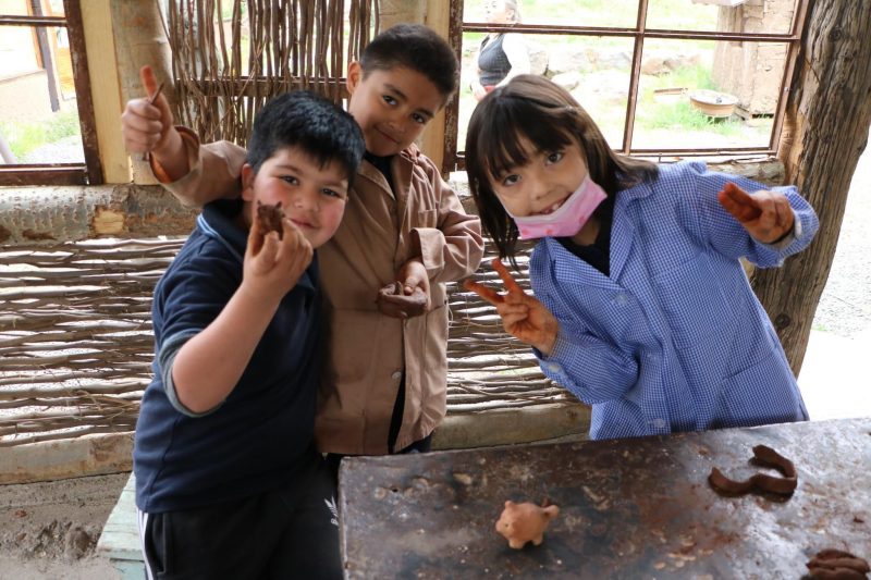 Alumnos del Colegio Bellavista visitaron el Museo Casa 1 y tuvieron entretenida jornada educativa
