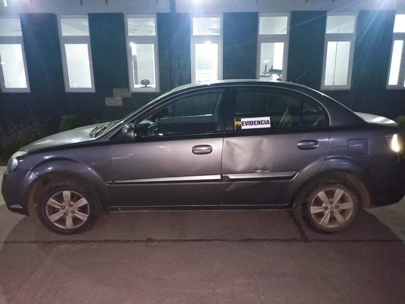 PDI detuvo a hombre que cargaba bencina en estación de servicentro y se iba sin pagar
