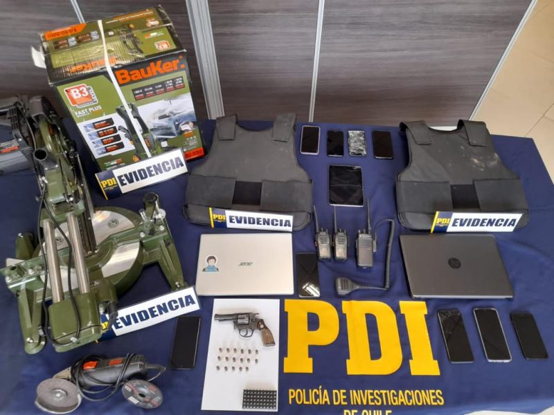 PDI detuvo a banda criminal que compraba autos con cheques sin fondos en Rancagua