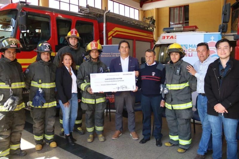 Municipalidad entrega subvención a Bomberos de Machalí