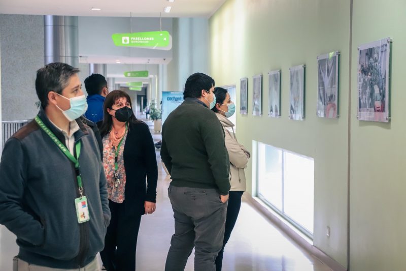Hospital Regional inaugura muestra fotográfica sobre el trabajo en pandemia Covid-19
