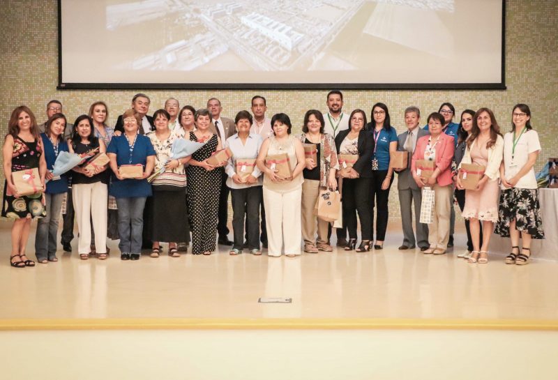 Hospital Regional reconoce a funcionarios que se acogieron a retiro