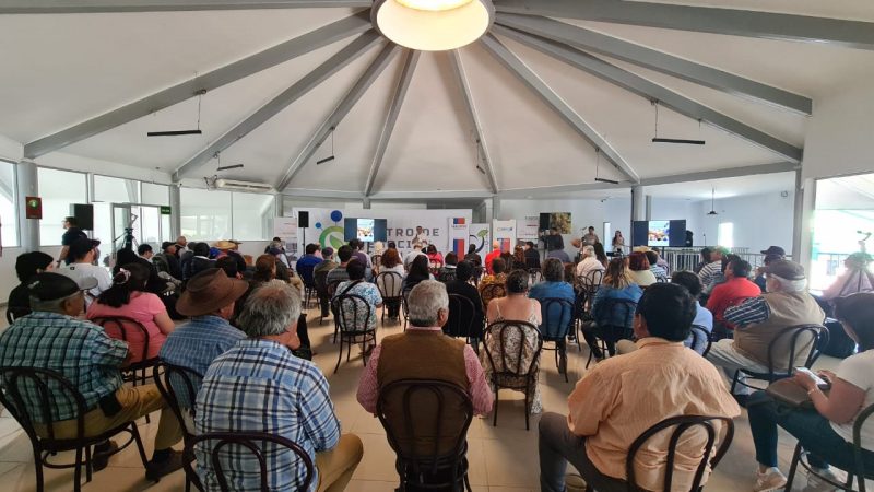 Eficiencia hídrica y capacitación: las claves del seminario organizado por el PTI AgroTerritorio para los agricultores de O´Higgins