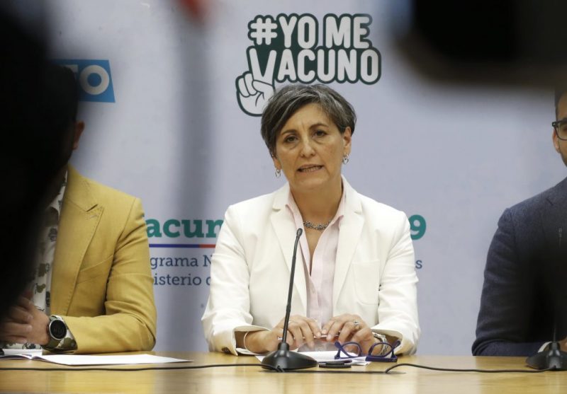 COVID-19: amplían vacunación con Bivalente a personas mayores de 50 años y nuevos grupos objetivo