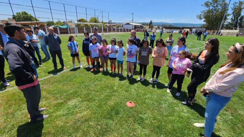 Lanzan Escuela Formativa de Fútbol Femenino en Pichilemu