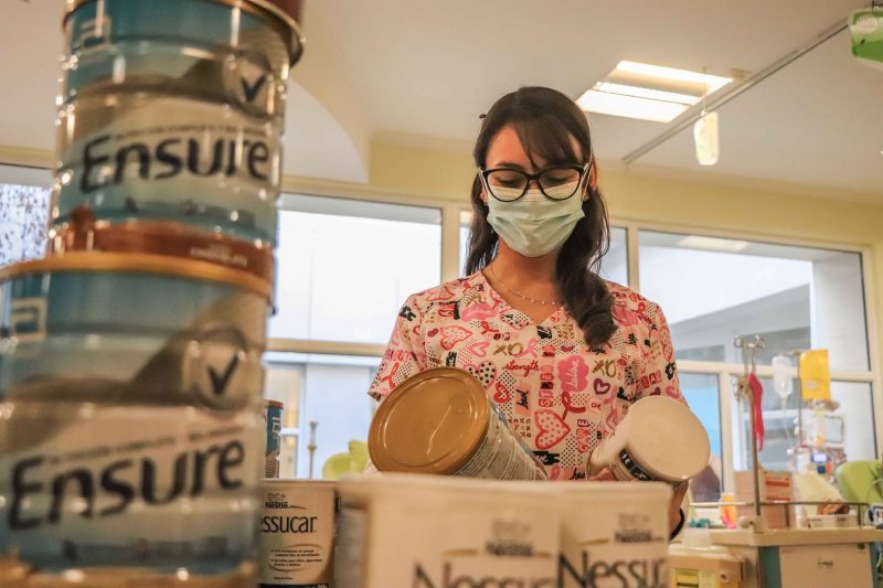 Hospital Regional realiza la “Campaña de la leche” para pacientes oncológicos