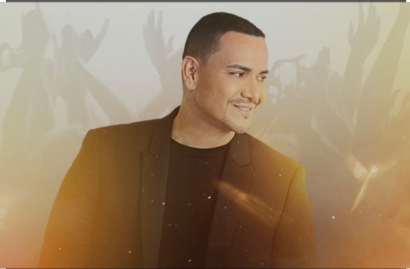 Victor Manuelle llega a Gran Arena Monticello para celebrar 30 años de carrera musical.