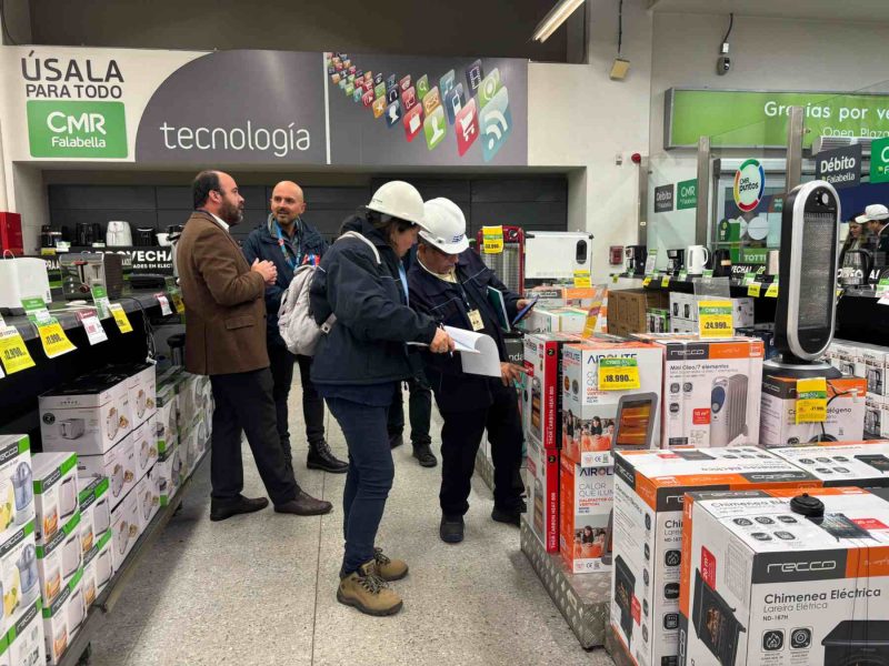 Sernac y Sec fiscalizan la venta de estufas en la región.