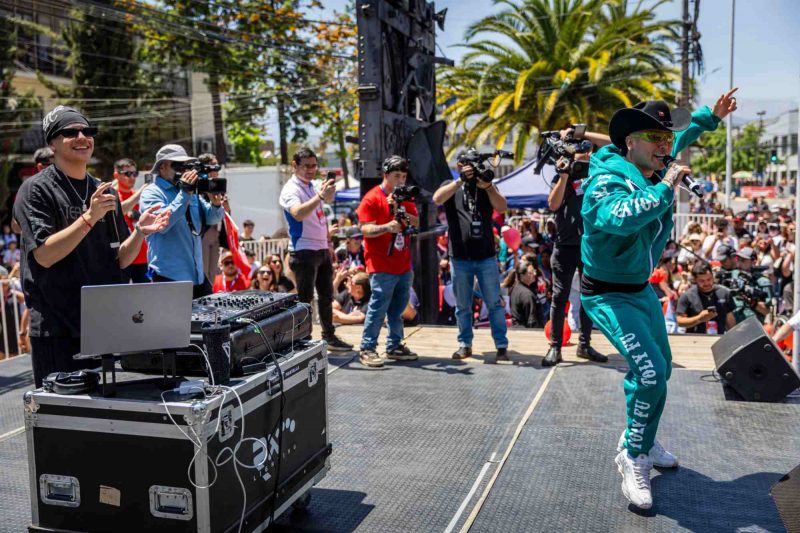 Teletón se sube nuevamente al tren en su gira al sur: más de 3 mil personas repletaron el show en Rengo Teletón se sube nuevamente al tren en su gira al sur: más de 3 mil personas repletaron el show en Rengo