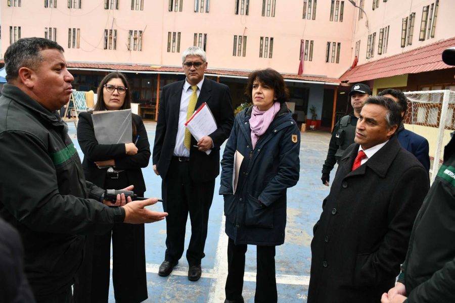 Comisión de la Corte de Apelaciones inspecciona medidas de seguridad, habitabilidad y reinserción de recintos penitenciarios de Rancagua y Graneros