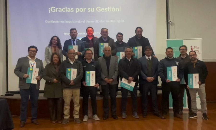 Gobierno constituye Primera Mesa Regional Pro Empleo en O’Higgins, y entrega más de $2 mil millones a municipios de la región Gobierno constituye Primera Mesa Regional Pro Empleo en O’Higgins, y entrega más de $2 mil millones a municipios de la región