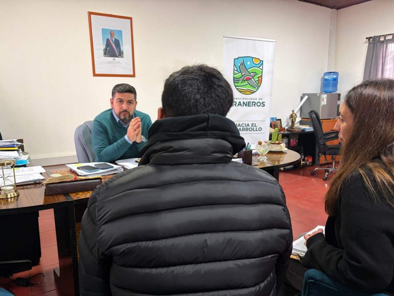 Joven en reinserción fue a una cita con el alcalde de Graneros y salió con  contrato de trabajo